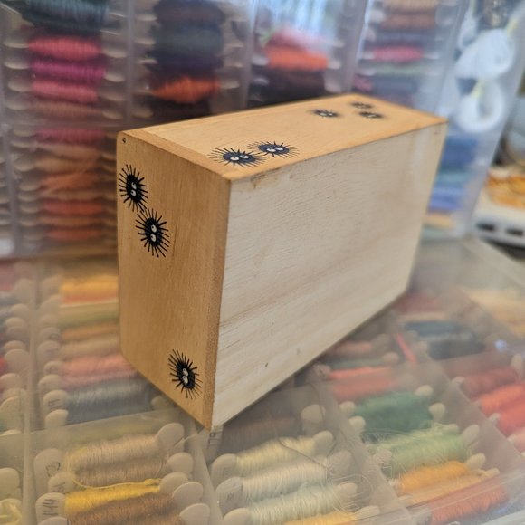 KIKI's Delivery Service painted wooden Box - Picture 4 of 4